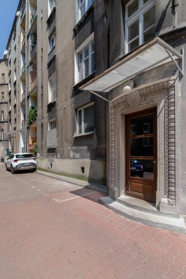 Appartement Spacious Retro In The Center Of Cracow By Renters Krakau